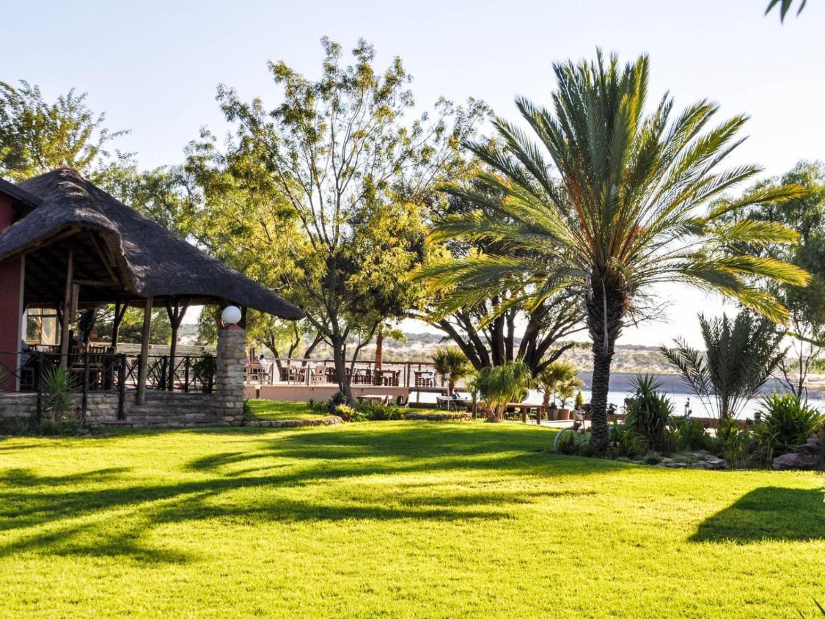 Die Dam - Transkalahari End Resort Gobabis Dış mekan fotoğraf