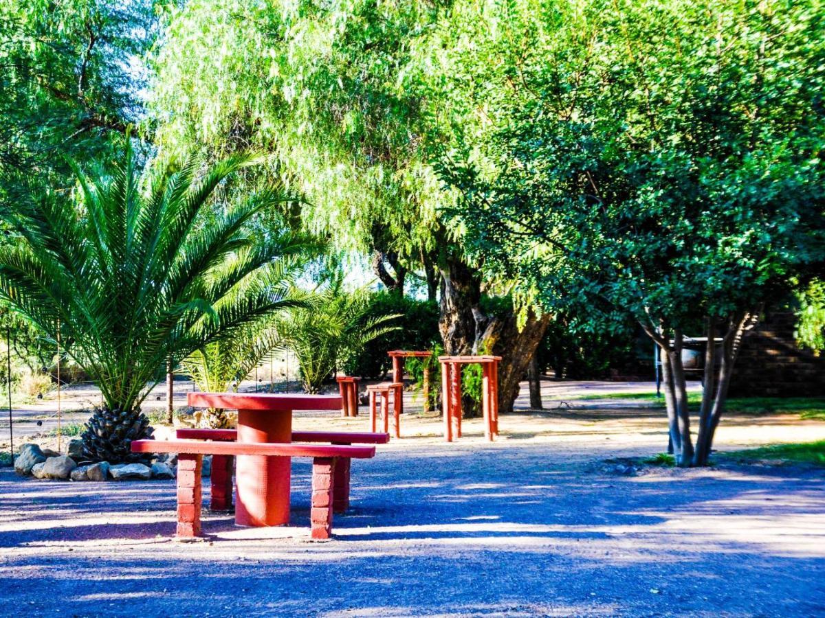 Die Dam - Transkalahari End Resort Gobabis Dış mekan fotoğraf